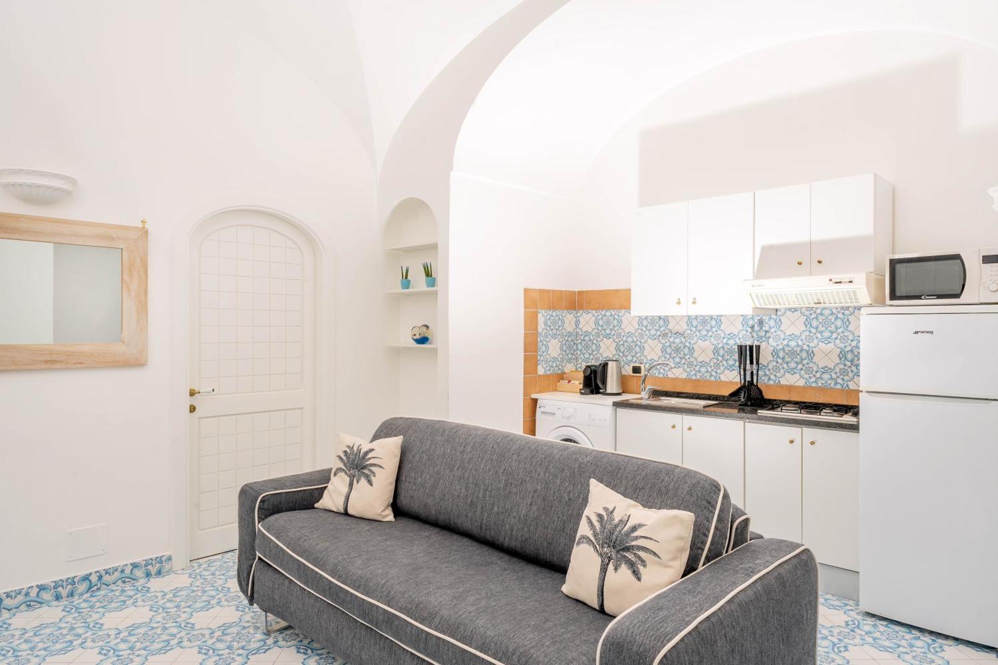 Oliveto Capri Apartments Стая снимка